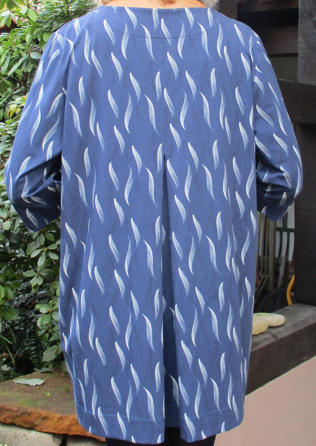 Nähpaket Elani Hemd,  lange Version, Jersey, blau, Gr. S - L